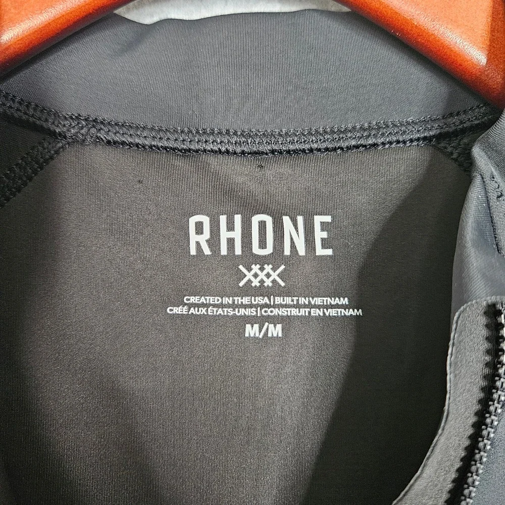 RHONE Mens Size Med Black Freeride Rashguard‎ Short Sleeve Zipper New